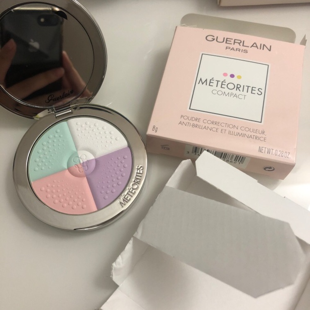 Guerlain Meteorites Compact